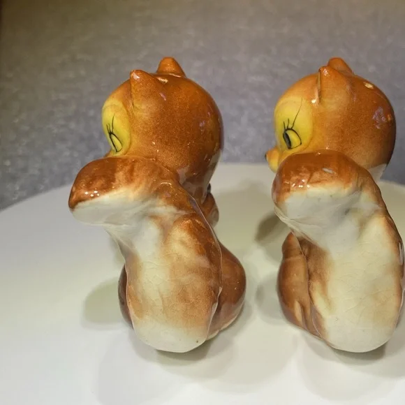 1950’s Vintage set of Little Squirrels Salt and Pepper Shakers